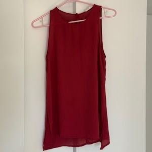 🎉 3 for $10 🎉 Long Sleeveless Blouse